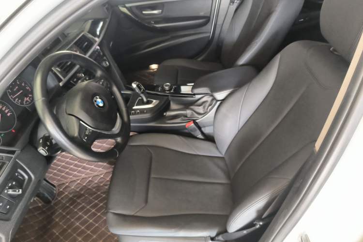 Used BMW 3 Series 2016 320Li Ambition Model Left Front Seat