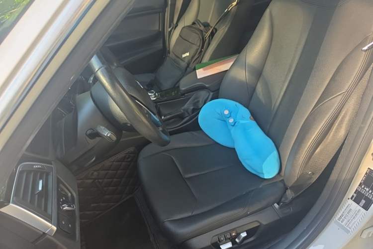 Used BMW 3 Series 2016 320Li Fashion Model Left Front Seat
