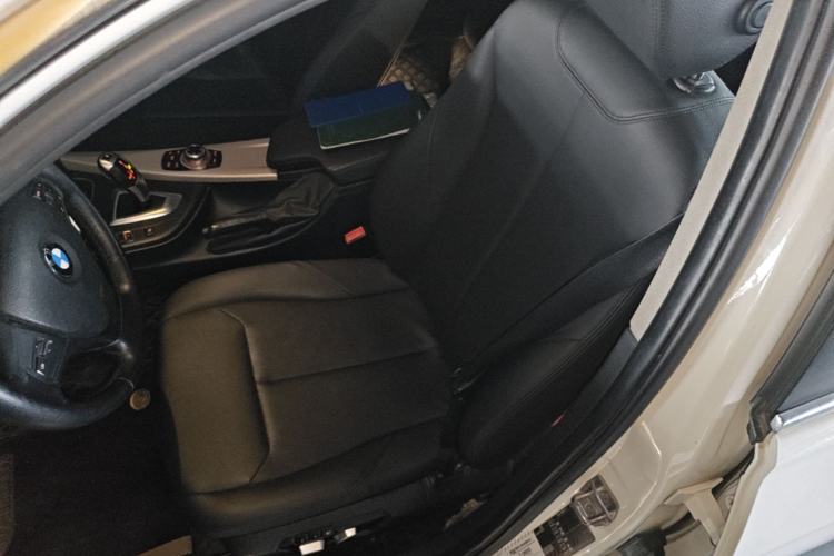 Used BMW 3 Series 2016 320Li Fashion Model Left Front Seat