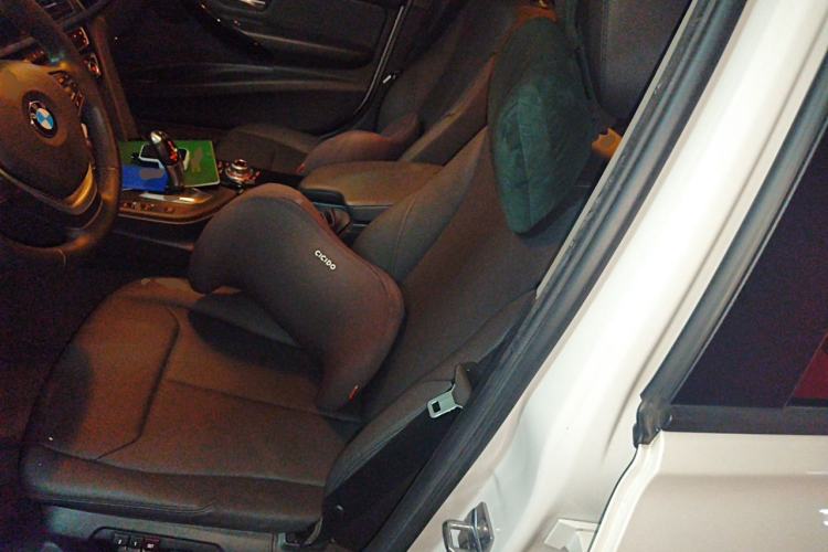 Used BMW 3 Series 2016 320i Fashion Model Left Front Seat