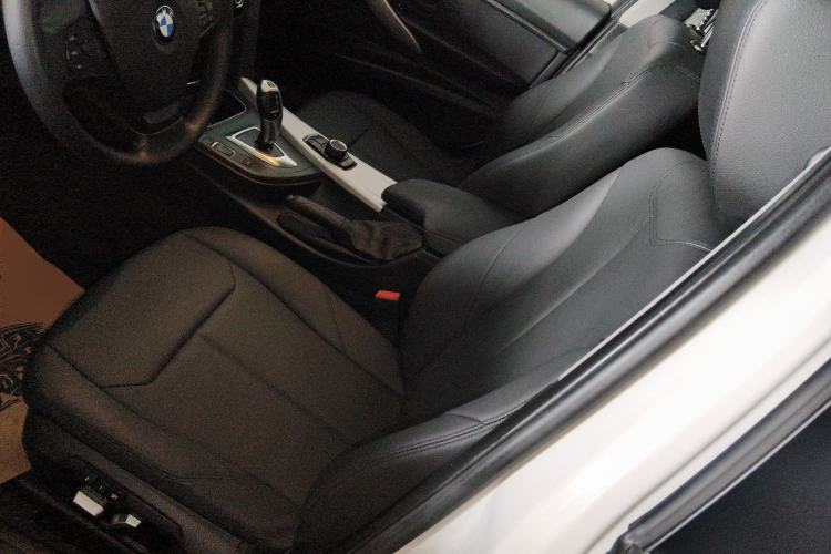 Used BMW 3 Series 2016 320Li Ambition Model Left Front Seat