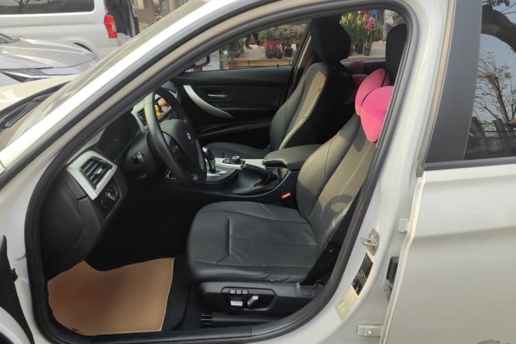 Used BMW 3 Series 2016 316i Fashion Model Left Front Seat