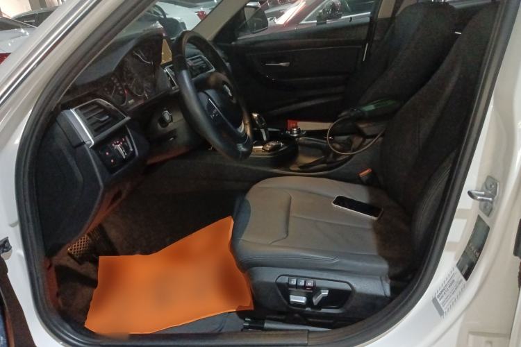 Used BMW 3 Series 2016 320Li Fashion Model Left Front Seat