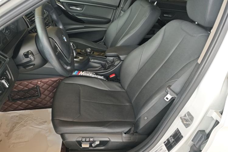 Used BMW 3 Series 2016 316Li Fashion Model Left Front Seat