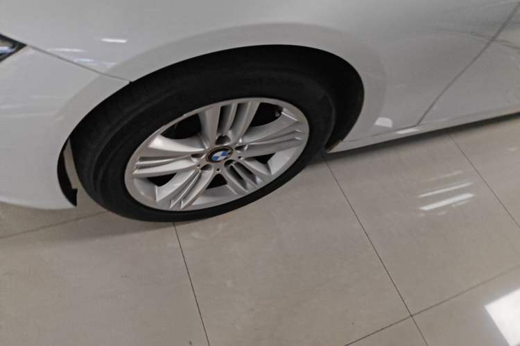 Used BMW 3 Series 2016 320Li Ambition Model Left Front Wheel Hub