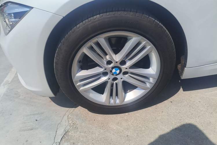 Used BMW 3 Series 2016 320Li Ambition Model Left Front Wheel Hub