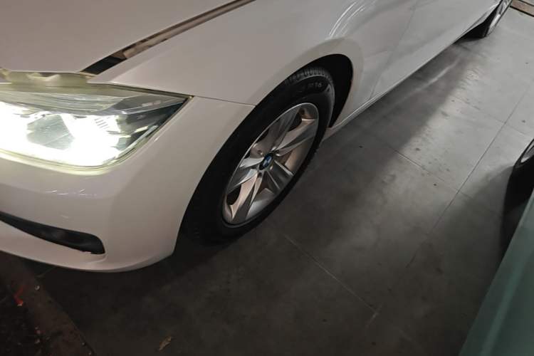 Used BMW 3 Series 2016 316Li Fashion Model Left Front Wheel Hub