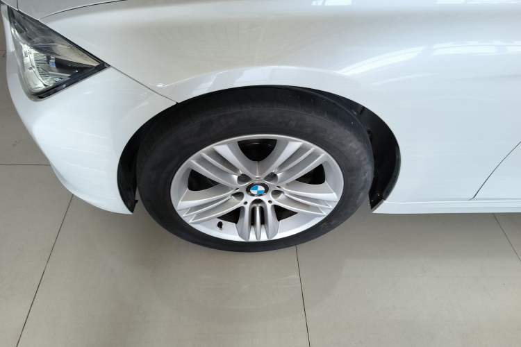 Used BMW 3 Series 2016 320Li Ambition Model Left Front Wheel Hub