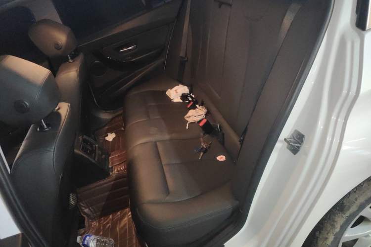 Used BMW 3 Series 2016 316i Fashion Model Left Rear Seat