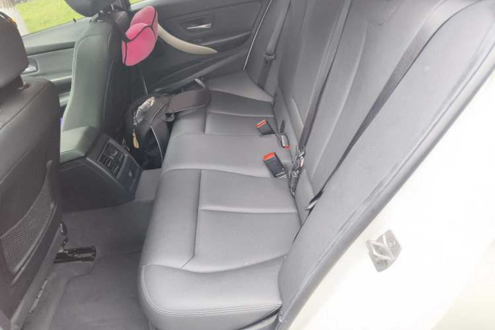 Used BMW 3 Series 2016 316i Fashion Model Left Rear Seat