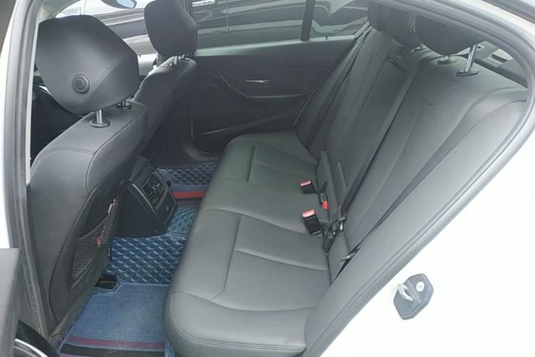 Used BMW 3 Series 2016 316i Fashion Model Left Rear Seat