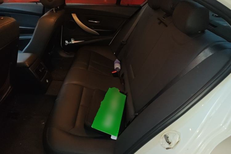 Used BMW 3 Series 2016 320i Fashion Model Left Rear Seat