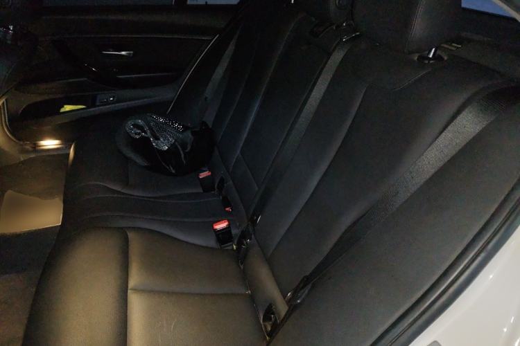 Used BMW 3 Series 2016 320Li Ambition Model Left Rear Seat