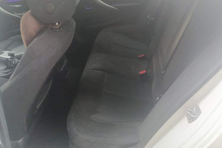 Used BMW 3 Series 2016 320i M Sport Left Rear Seat