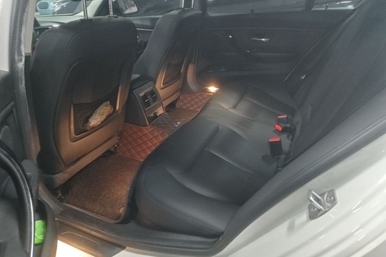 Used BMW 3 Series 2016 320Li Ambition Model Left Rear Seat