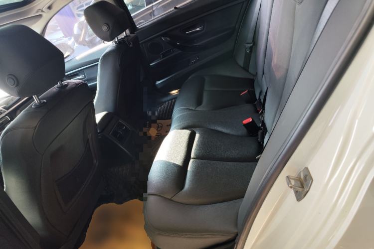 Used BMW 3 Series 2016 320Li Ambition Model Left Rear Seat