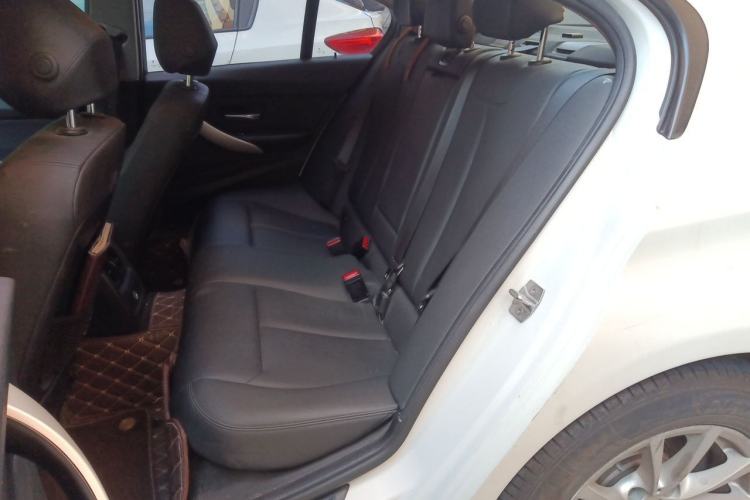 Used BMW 3 Series 2016 316i Fashion Model Left Rear Seat