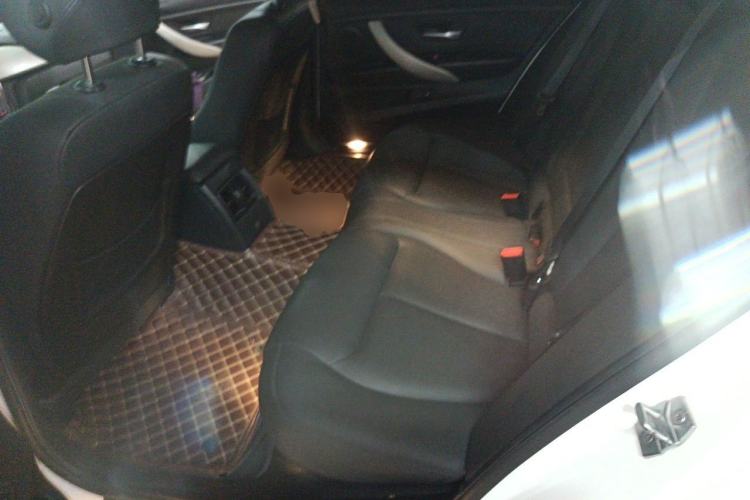 Used BMW 3 Series 2016 320Li Ambition Model Left Rear Seat