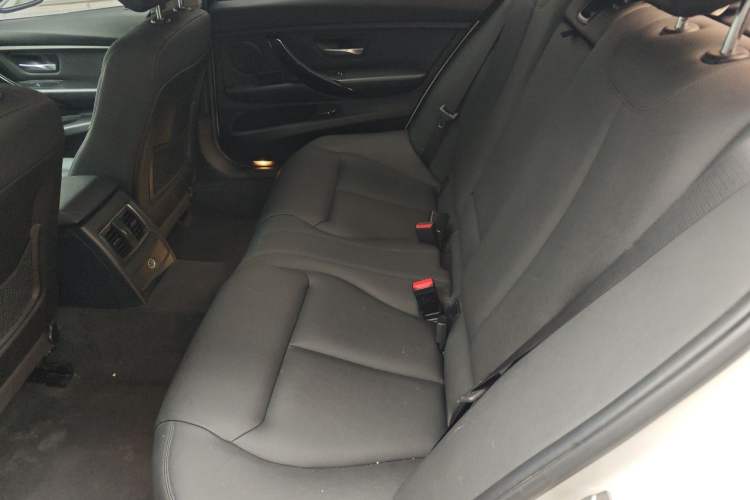 Used BMW 3 Series 2016 320Li Ambition Model Left Rear Seat