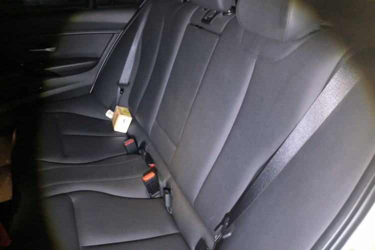 Used BMW 3 Series 2016 320Li Ambition Model Left Rear Seat