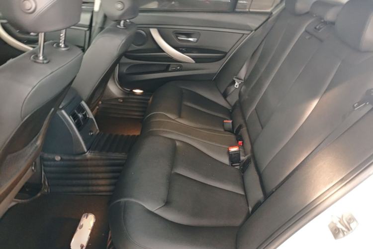 Used BMW 3 Series 2016 320Li Fashion Model Left Rear Seat