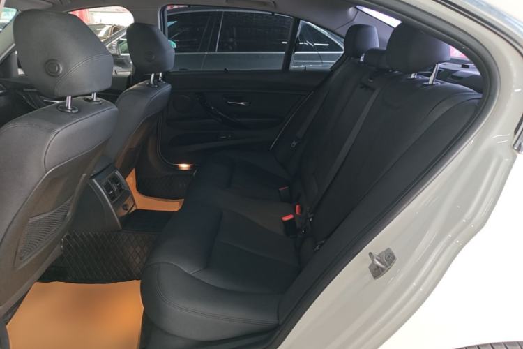 Used BMW 3 Series 2016 320Li Ambition Model Left Rear Seat