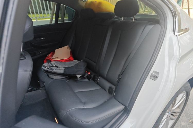 Used BMW 3 Series 2016 320Li Ambition Model Left Rear Seat