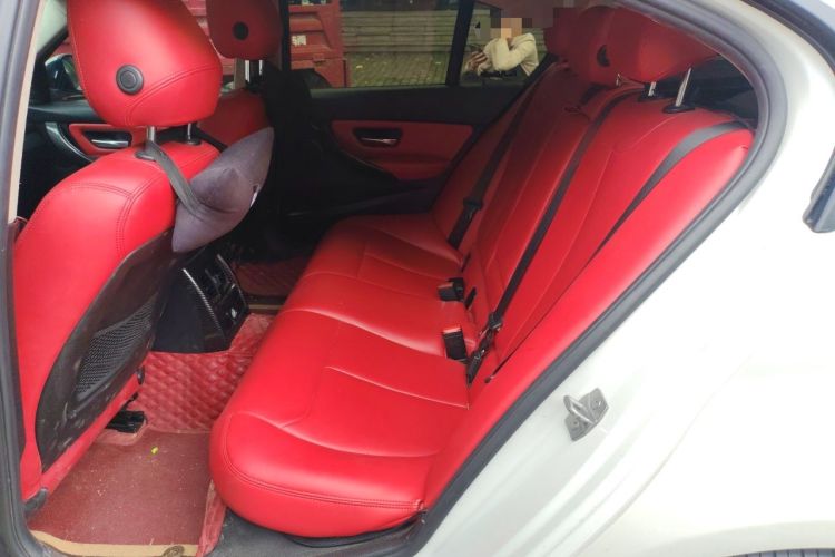 Used BMW 3 Series 2016 320i Fashion Model Left Rear Seat
