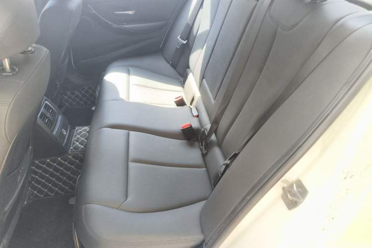 Used BMW 3 Series 2016 316i Fashion Model Left Rear Seat