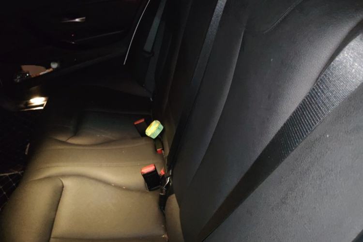 Used BMW 3 Series 2016 316Li Fashion Model Left Rear Seat