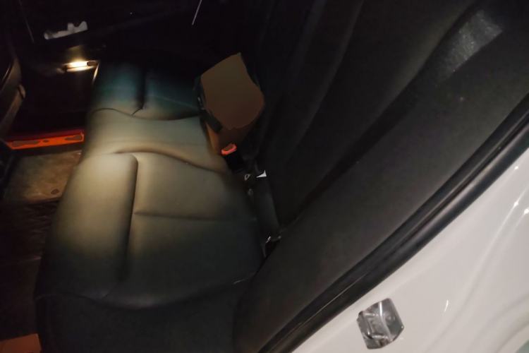 Used BMW 3 Series 2016 320Li Fashion Model Left Rear Seat