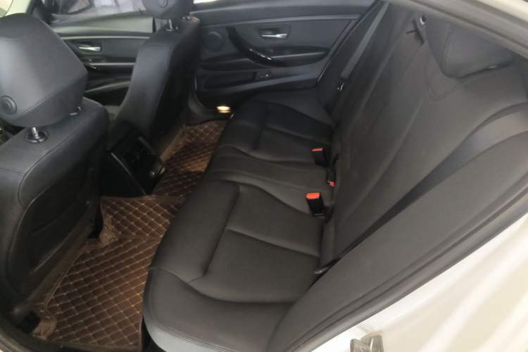 Used BMW 3 Series 2016 320Li Ambition Model Left Rear Seat