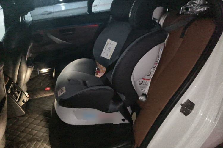 Used BMW 3 Series 2016 320Li Fashion Model Left Rear Seat