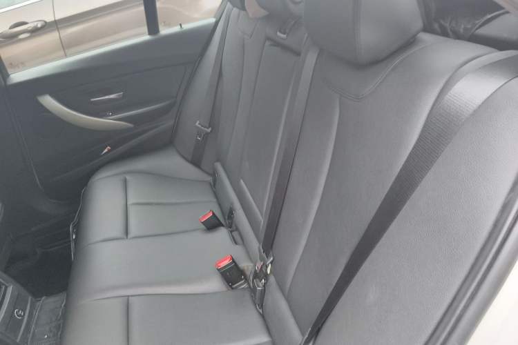 Used BMW 3 Series 2016 316i Fashion Model Left Rear Seat