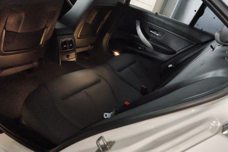 Used BMW 3 Series 2016 320Li Ambition Model Left Rear Seat