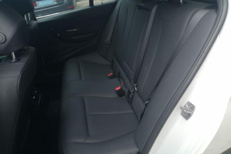 Used BMW 3 Series 2016 316i Fashion Model Left Rear Seat