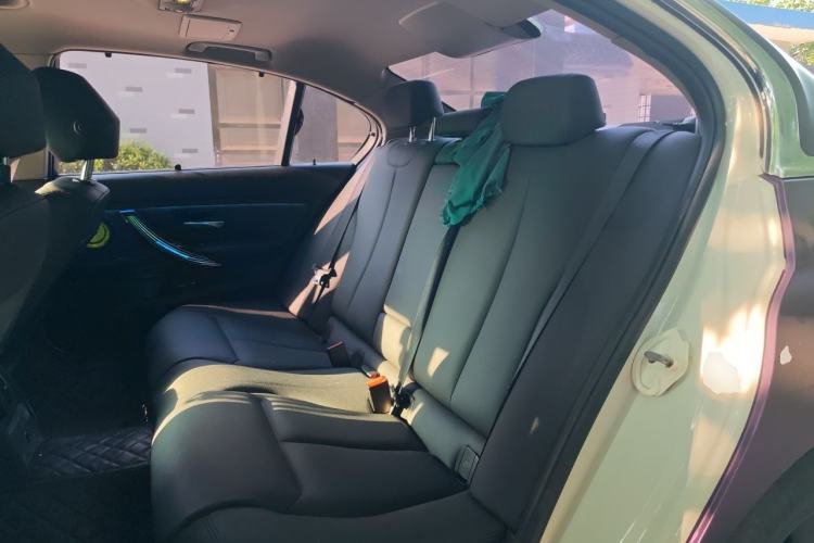 Used BMW 3 Series 2016 320Li Ambition Model Left Rear Seat