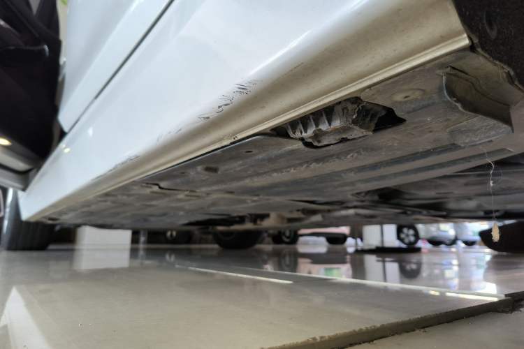 Used BMW 3 Series 2016 320Li Ambition Model Left Side Sill