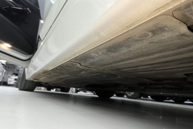 Used BMW 3 Series 2016 320Li Ambition Model Left Side Sill