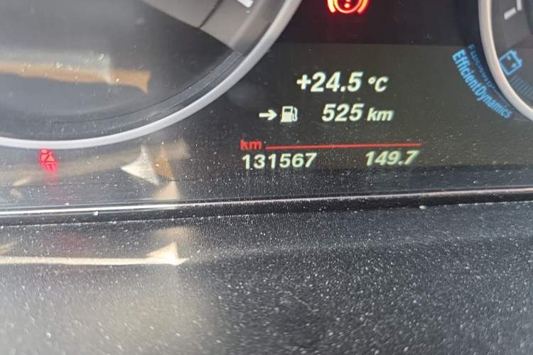 Used BMW 3 Series 2016 328i M Sport Odometer Close Up