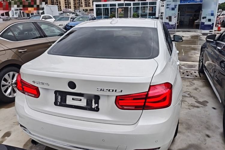 Used BMW 3 Series 2016 320Li Fashion Model Rear