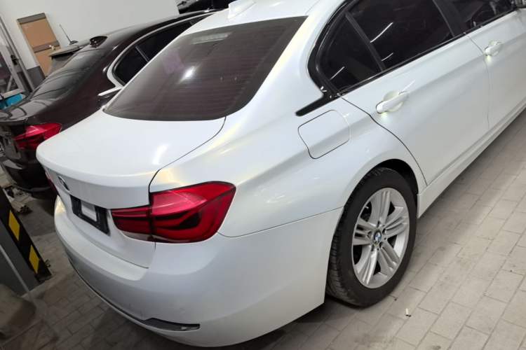 Used BMW 3 Series 2016 320Li Fashion Model Rear