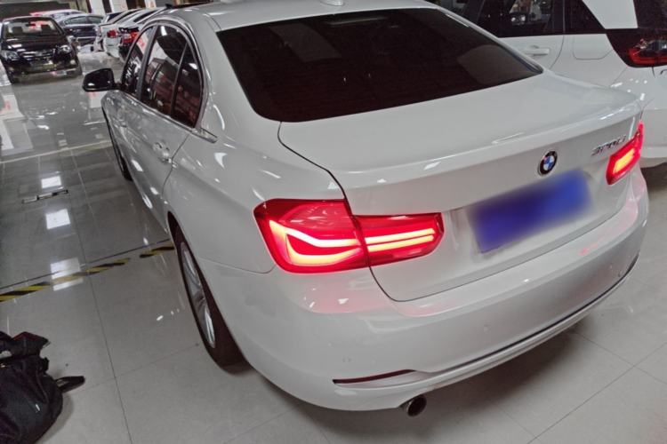 Used BMW 3 Series 2016 320Li Ambition Model Rear Left 45 Deg