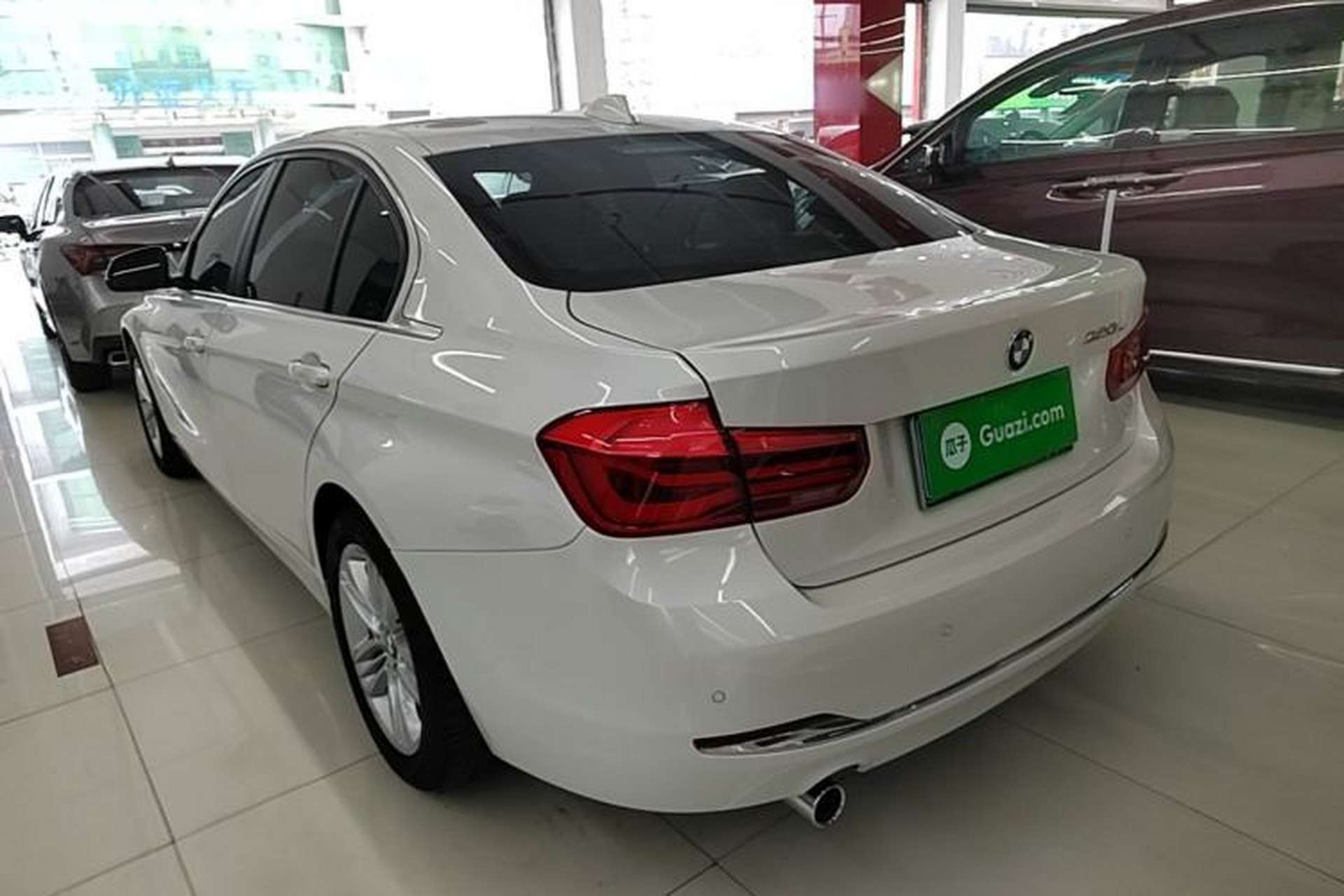 Used BMW 3 Series 2016 320Li Fashion Model Rear Left 45 Deg