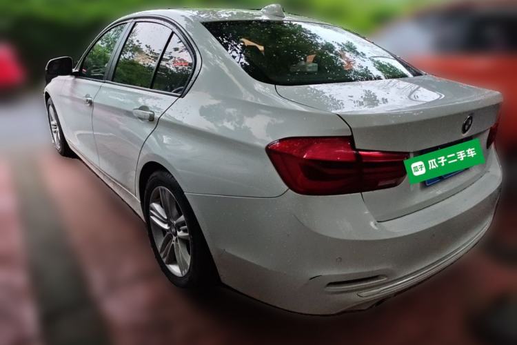 Used BMW 3 Series 2016 320i Fashion Model Rear Left 45 Deg