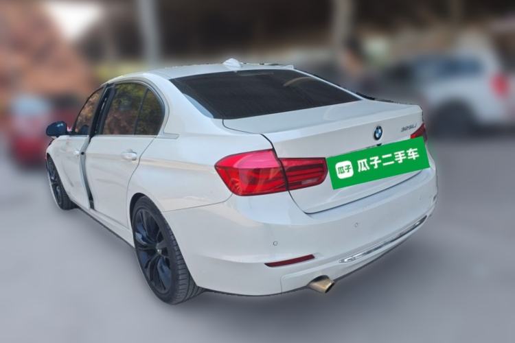 Used BMW 3 Series 2016 316Li Fashion Model Rear Left 45 Deg