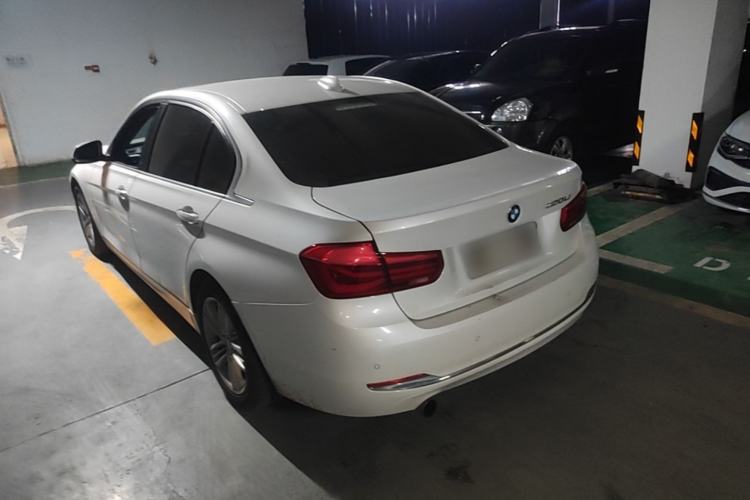 Used BMW 3 Series 2016 320Li Fashion Model Rear Left 45 Deg