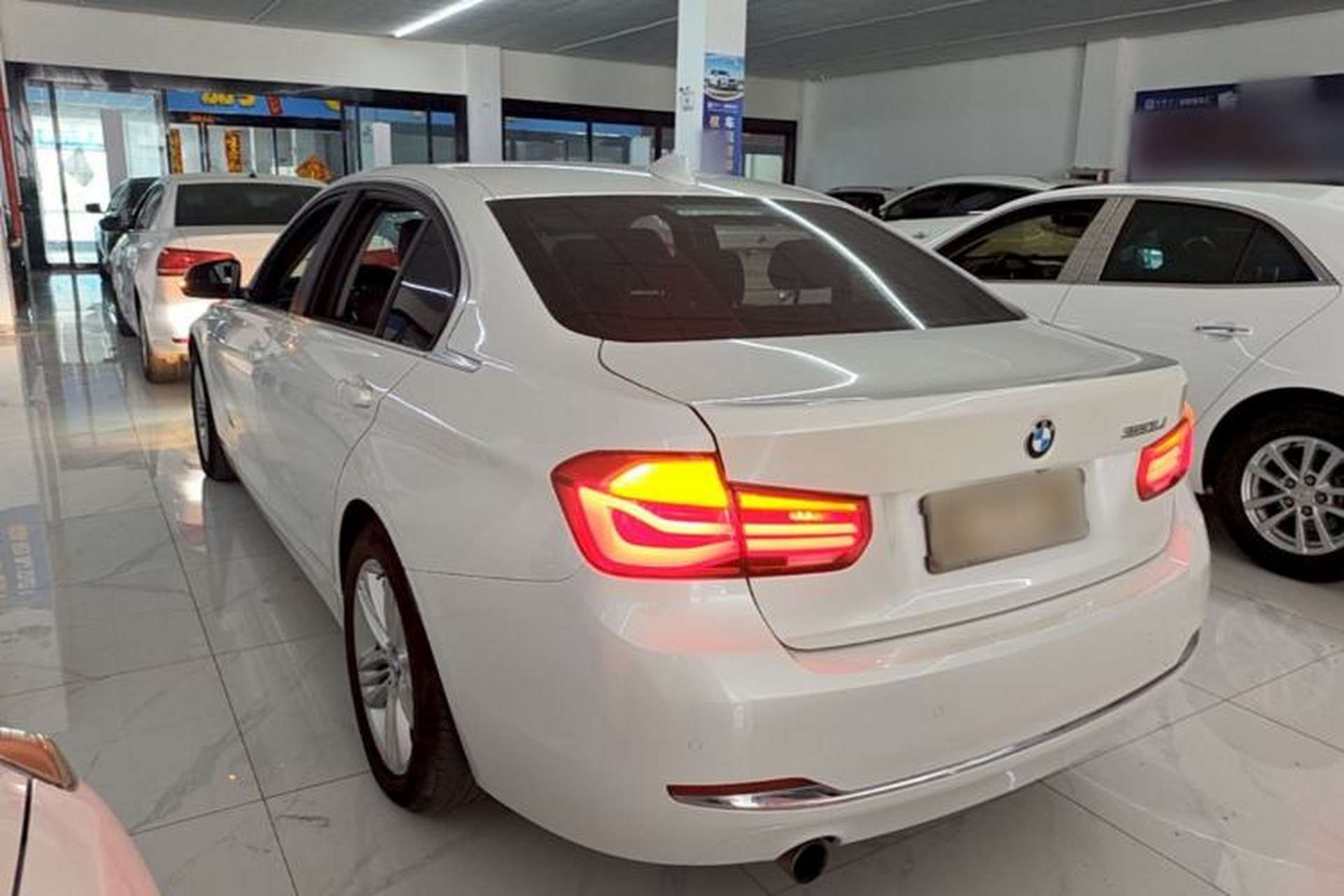 Used BMW 3 Series 2016 320Li Ambition Model Rear Left 45 Deg