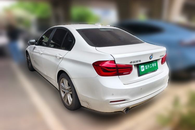 Used BMW 3 Series 2016 320i Fashion Model Rear Left 45 Deg