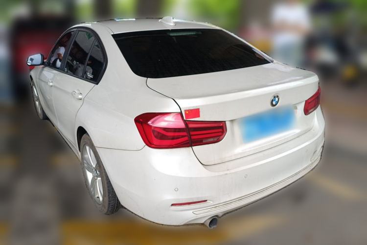 Used BMW 3 Series 2016 320i Fashion Model Rear Left 45 Deg
